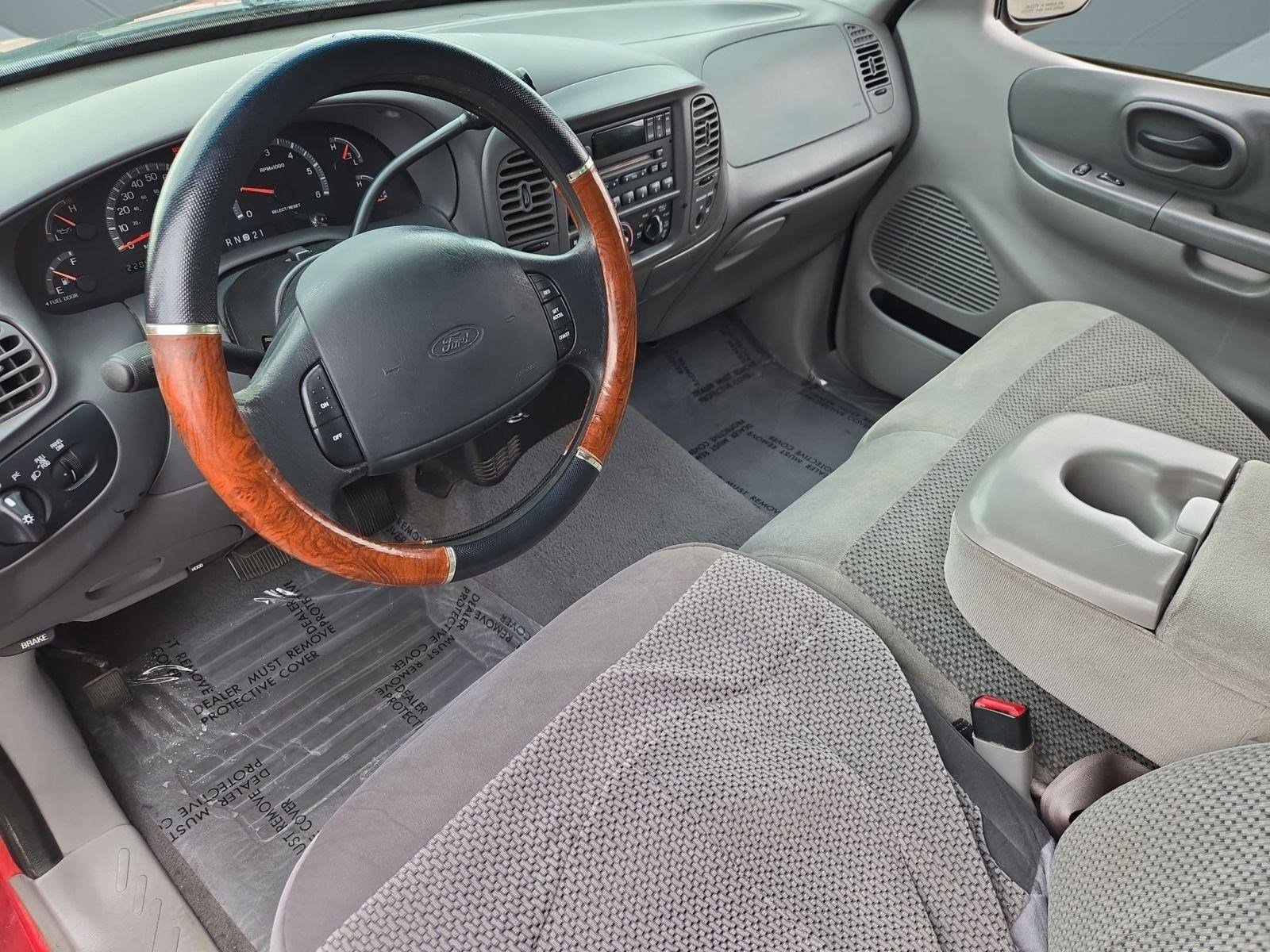 Used 1999 Ford F150 XL image 4