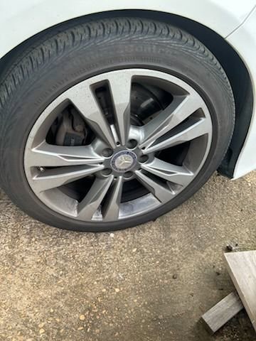 Used 2015 Mercedes-Benz E 350 Sedan image 1