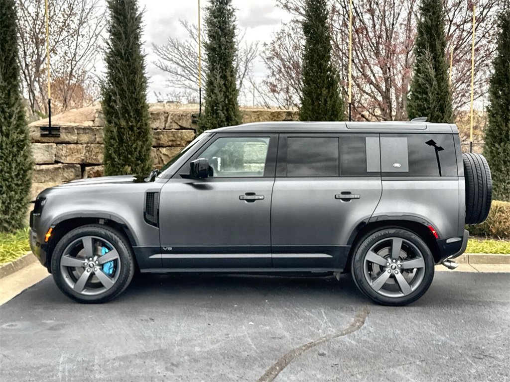 Used 2022 Land Rover Defender 110 V8 image 2