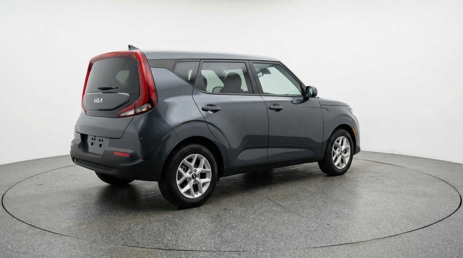 Used 2025 Kia Soul LX w/ LX Technology Package image 9