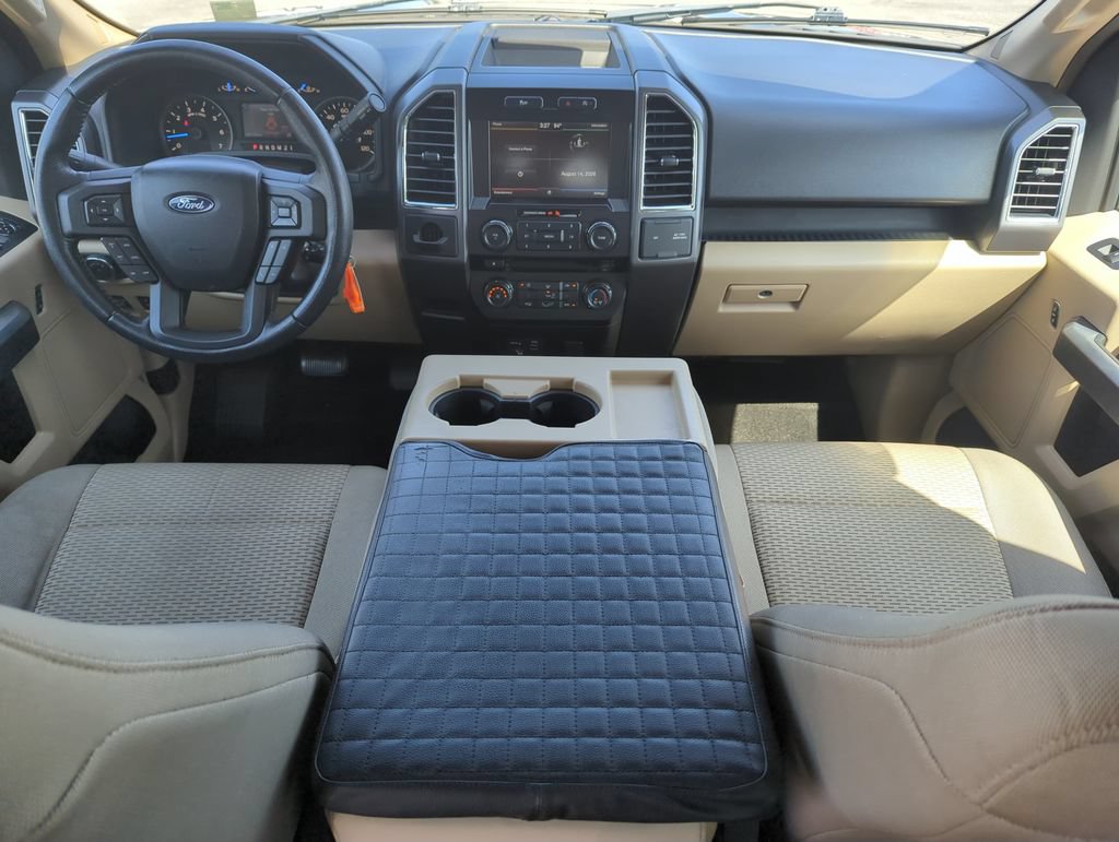 Used 2015 Ford F150 XLT w/ Equipment Group 302A Luxury RWD image 14