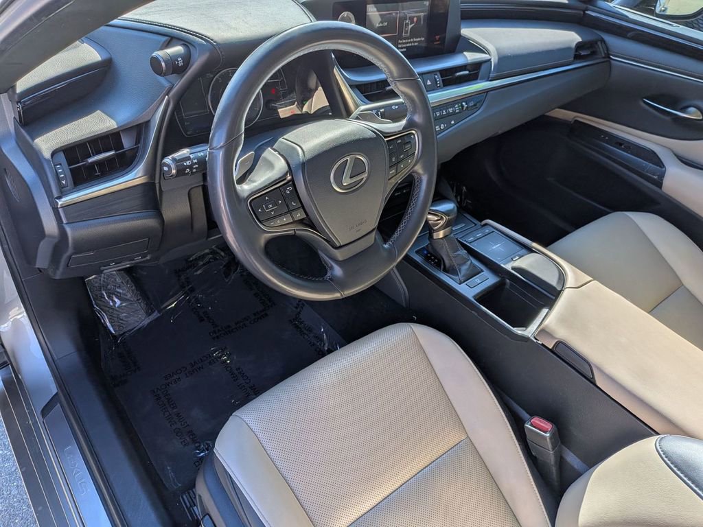 Used 2021 Lexus ES 350 w/ Premium Package image 15