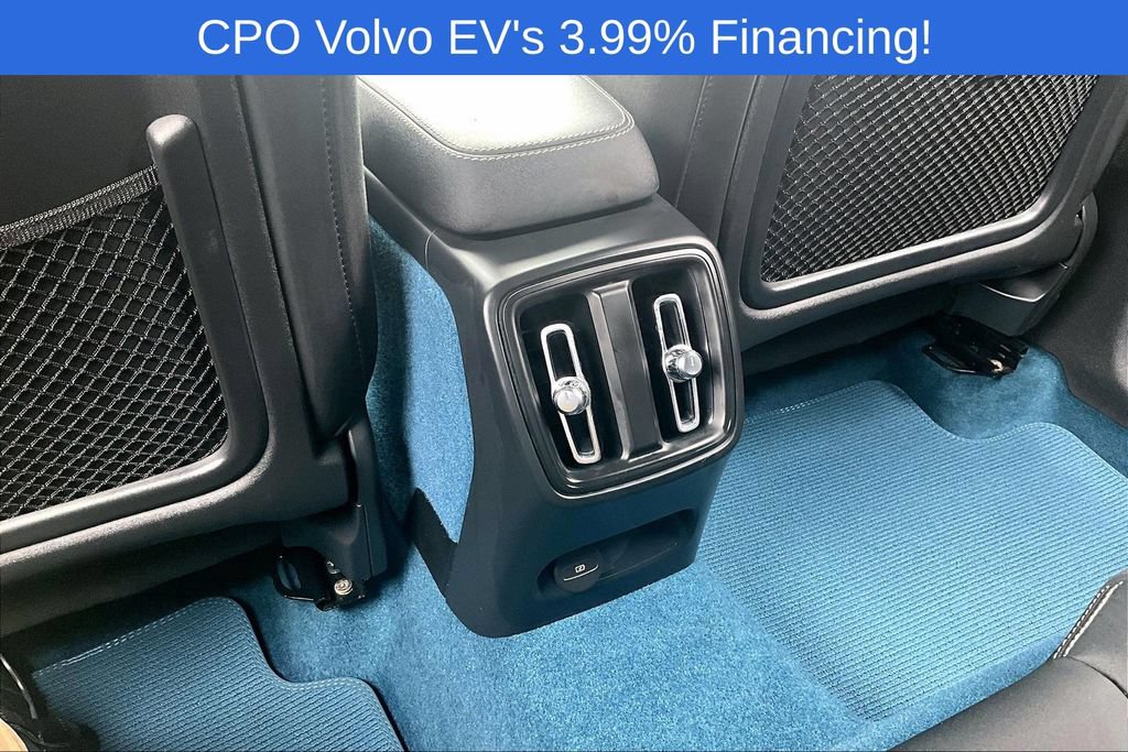 Used 2023 Volvo XC40 Recharge Plus AWD/4WD image 31