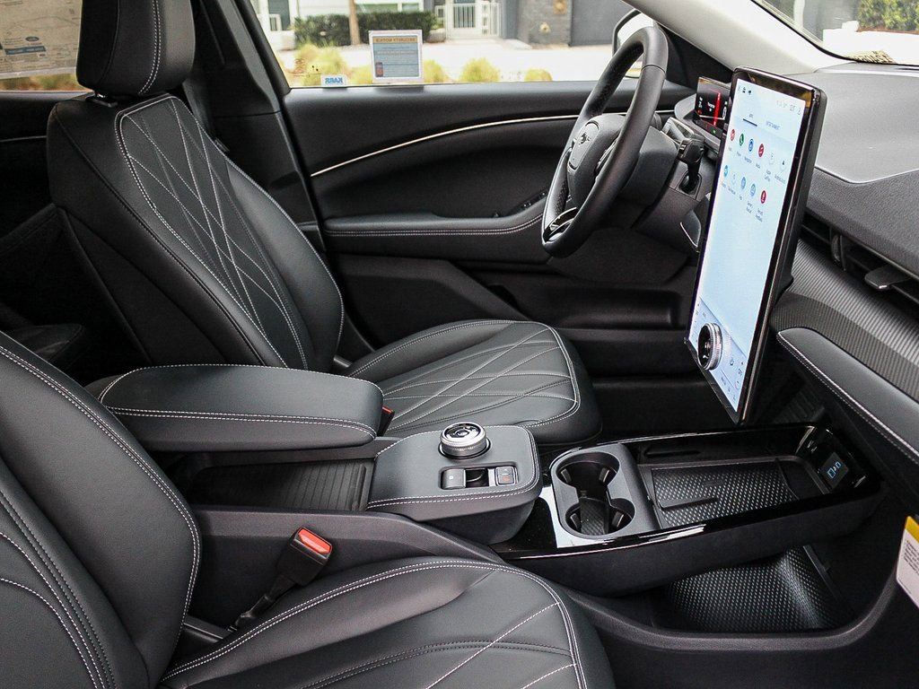 New 2024 Ford Mustang Mach-E Select w/ Comfort Package Lite image 16