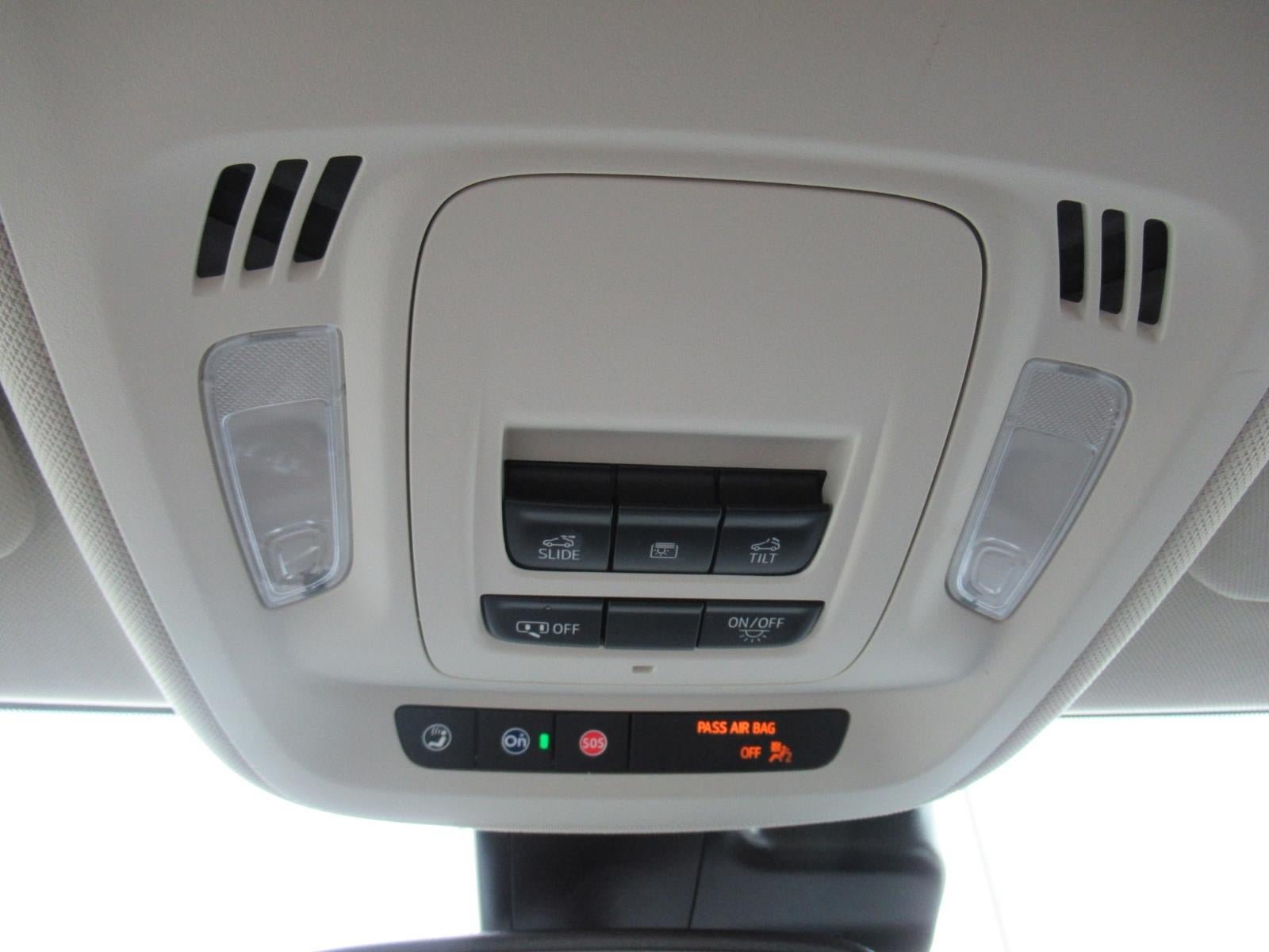 Used 2023 Buick Envision Essence w/ Sport Touring Package FWD image 28