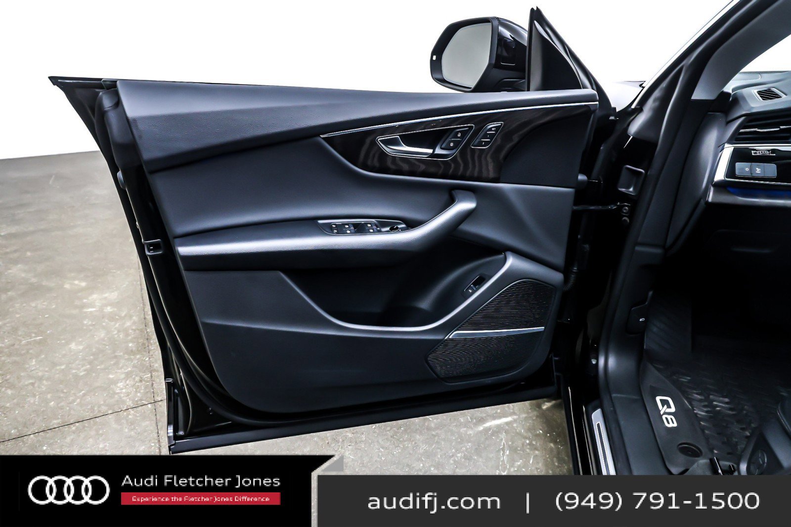 Used 2022 Audi Q8 Premium Plus image 21