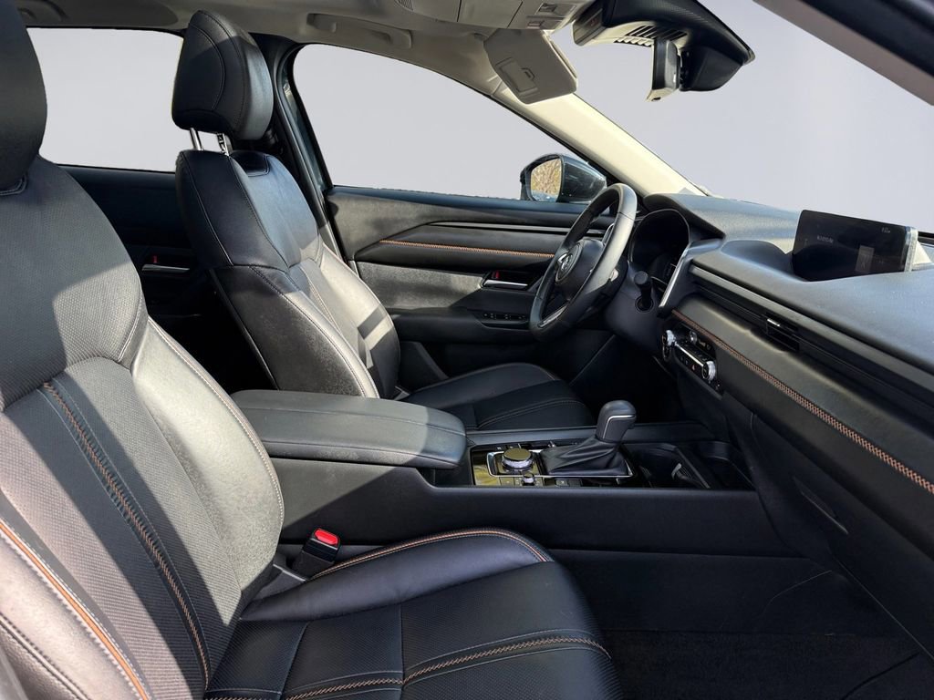 Used 2025 MAZDA CX-50 2.5 Hybrid w/ Premium Plus Pkg image 18