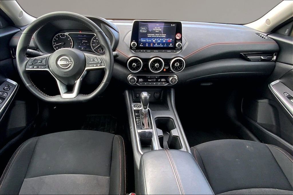 Used 2025 Nissan Sentra SR image 16