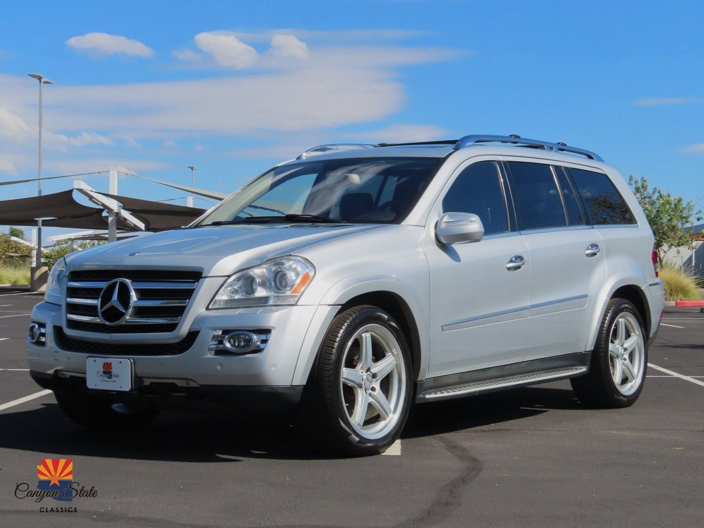 Used 2009 Mercedes-Benz GL 550 4MATIC image 10