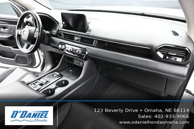 Used 2023 Honda Pilot Touring image 47