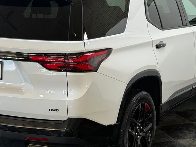 Used 2023 Chevrolet Traverse Premier w/ Redline Edition AWD/4WD image 12