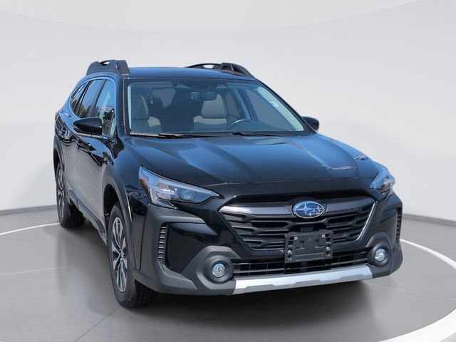 Used 2023 Subaru Outback Limited AWD/4WD image 1