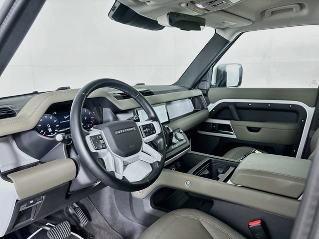 Used 2024 Land Rover Defender 110 S AWD/4WD image 9