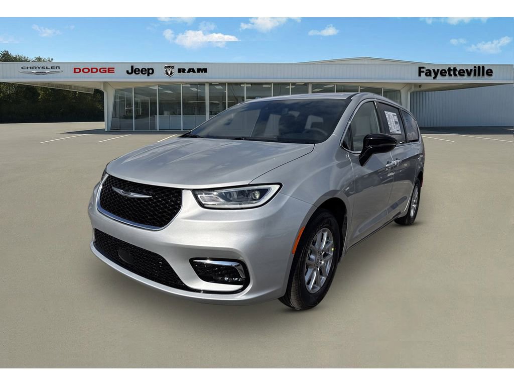 New 2026 Chrysler Pacifica Select image 7