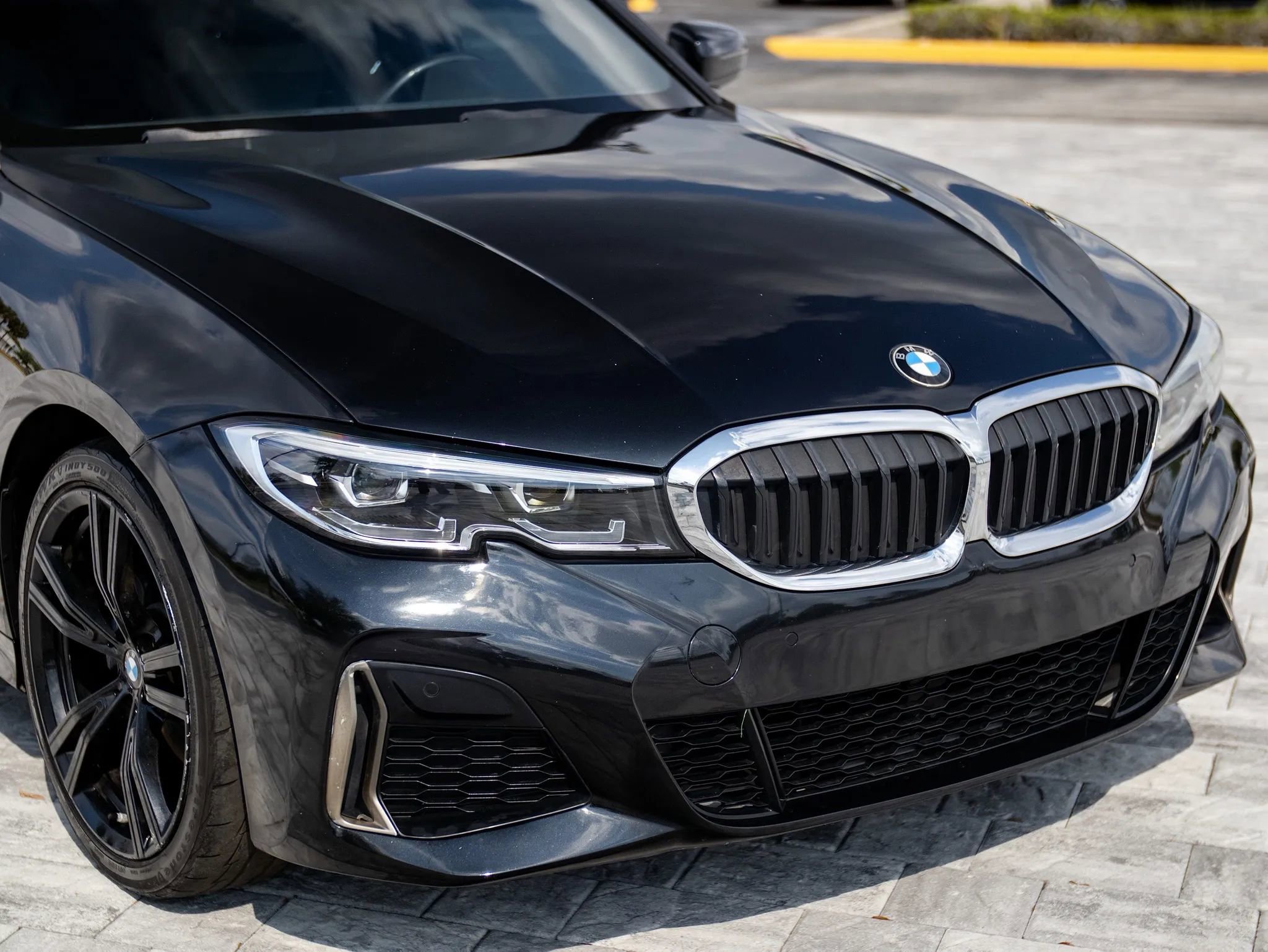 Used 2019 BMW 330i Sedan w/ Convenience Package RWD image 4