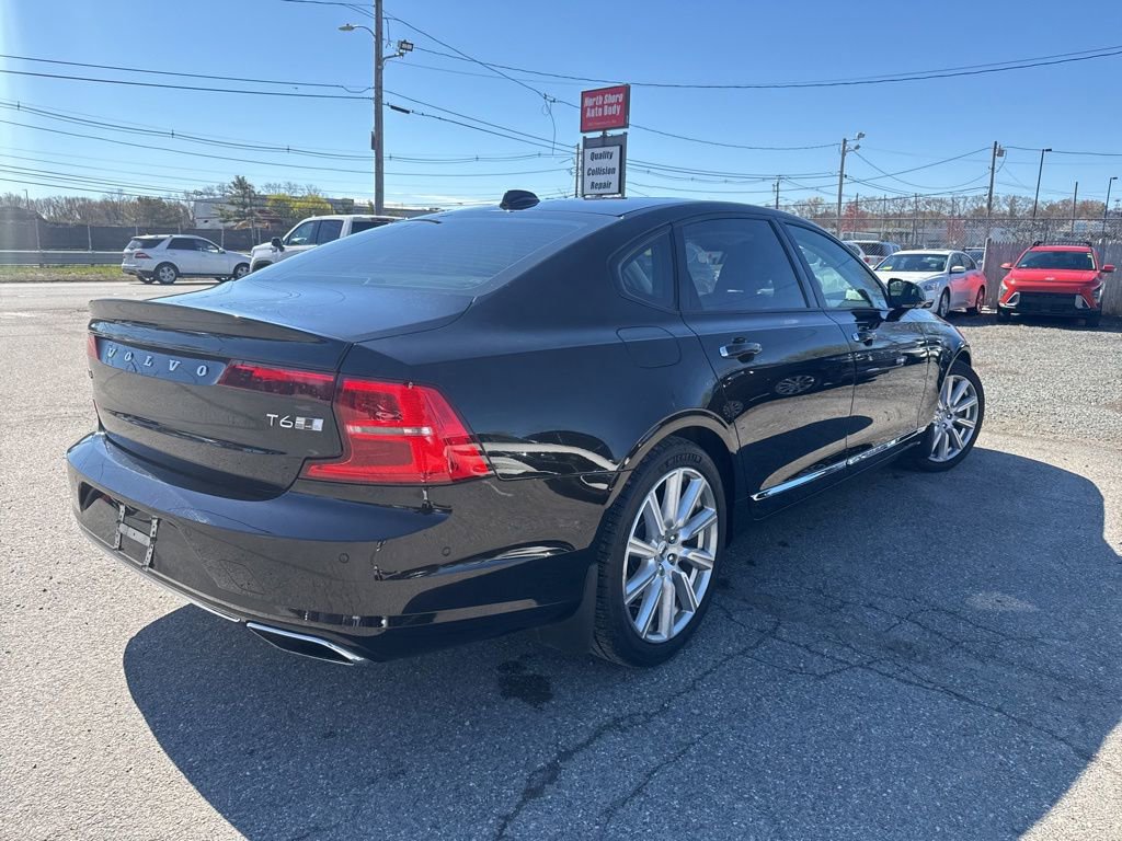 Used 2018 Volvo S90 T6 Inscription w/ Convenience Package AWD/4WD image 4