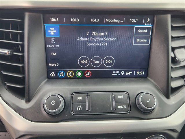 Used 2023 GMC Acadia SLE w/ Driver Convenience Package image 16