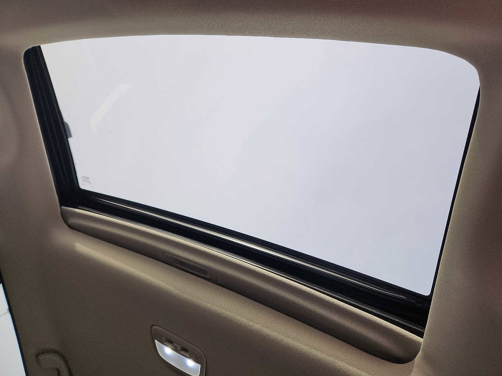 Used 2023 Subaru Outback Premium image 14