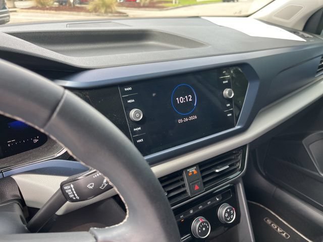 Used 2023 Volkswagen Taos SE w/ Panoramic Sunroof Package AWD/4WD image 22
