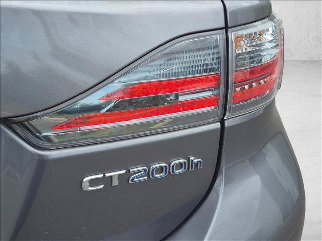 Used 2012 Lexus CT 200h Premium w/ Leather Pkg FWD image 10