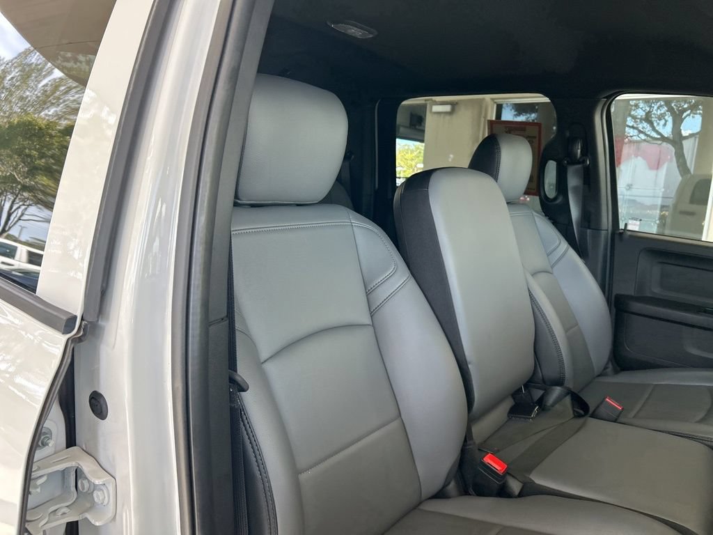 Used 2025 RAM 5500 Tradesman AWD/4WD image 20
