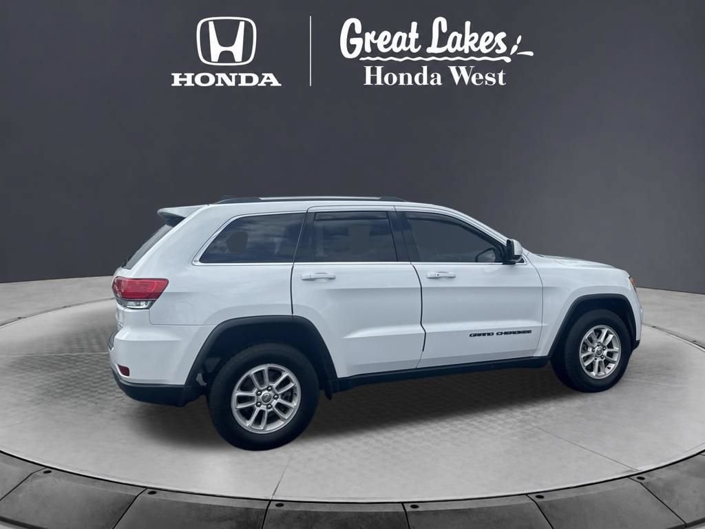 Used 2019 Jeep Grand Cherokee Laredo AWD/4WD image 5