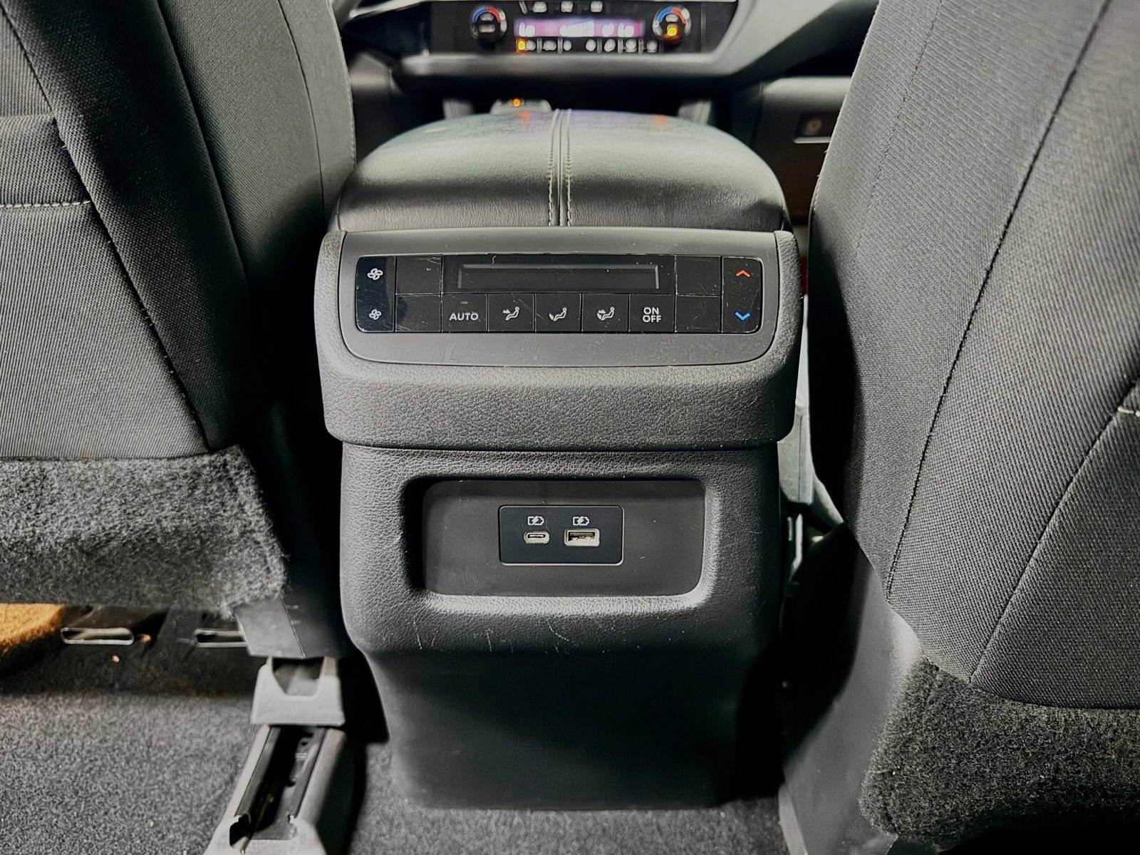 Used 2022 Nissan Pathfinder S FWD image 33