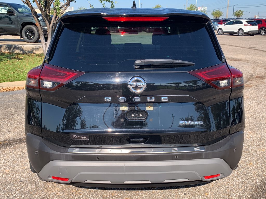 Used 2021 Nissan Rogue SV AWD/4WD image 6