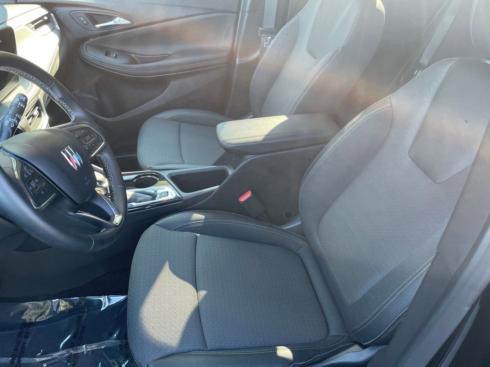 Used 2025 Buick Encore GX Preferred image 32