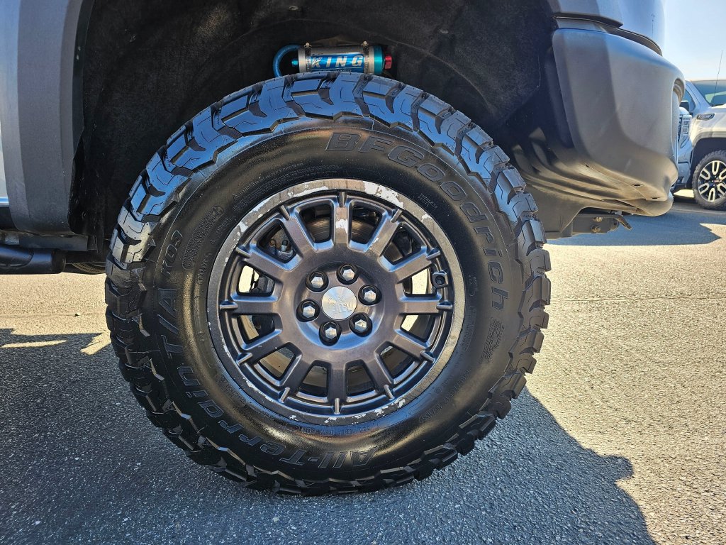 Used 2019 Chevrolet Colorado ZR2 w/ Colorado ZR2 Bison Edition AWD/4WD image 9