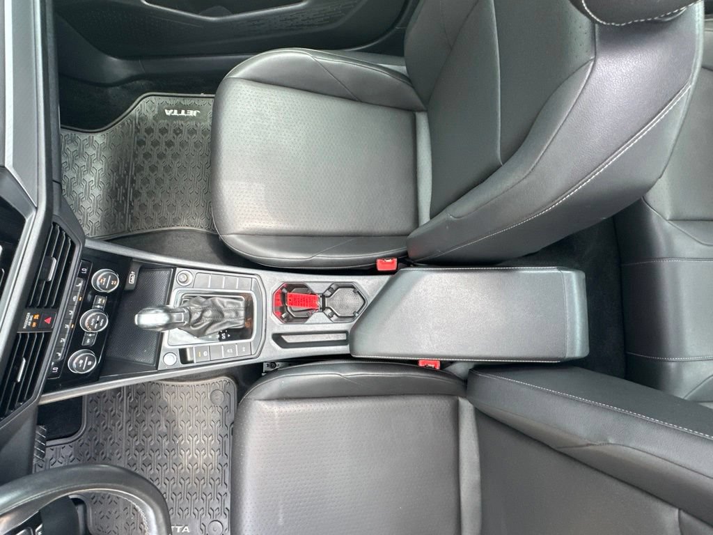 Used 2019 Volkswagen Jetta SE FWD image 31