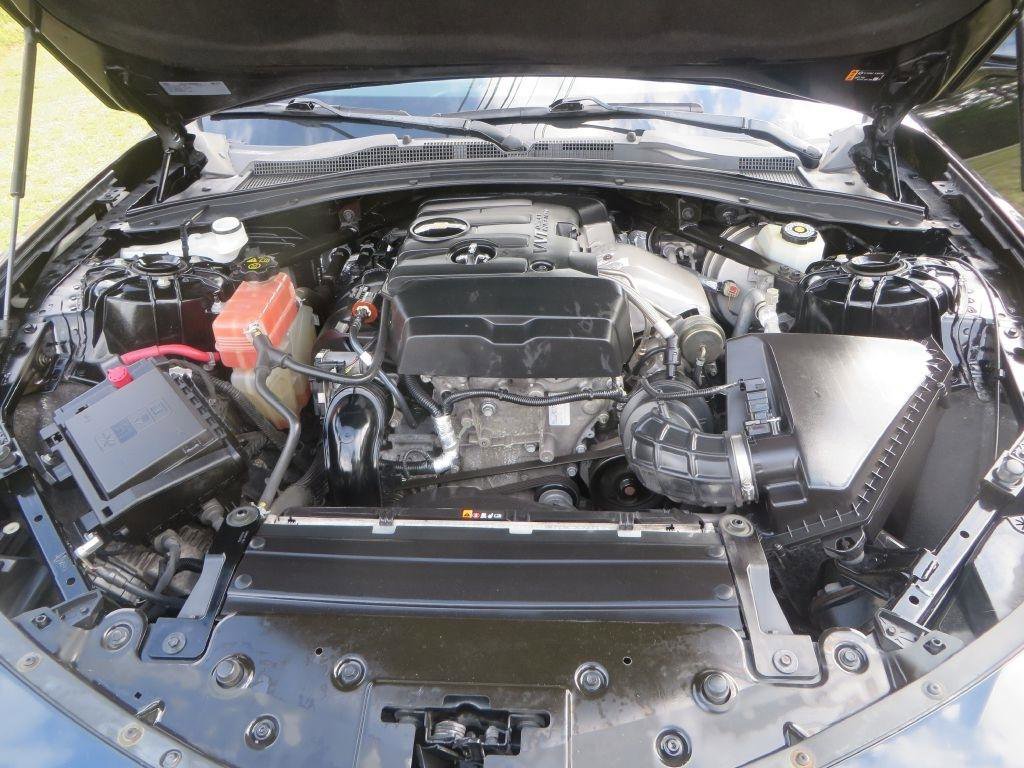 Used 2018 Chevrolet Camaro LT image 24