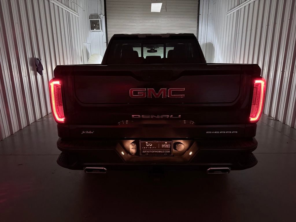 Used 2021 GMC Sierra 1500 Denali w/ Driver Alert Package II AWD/4WD image 9