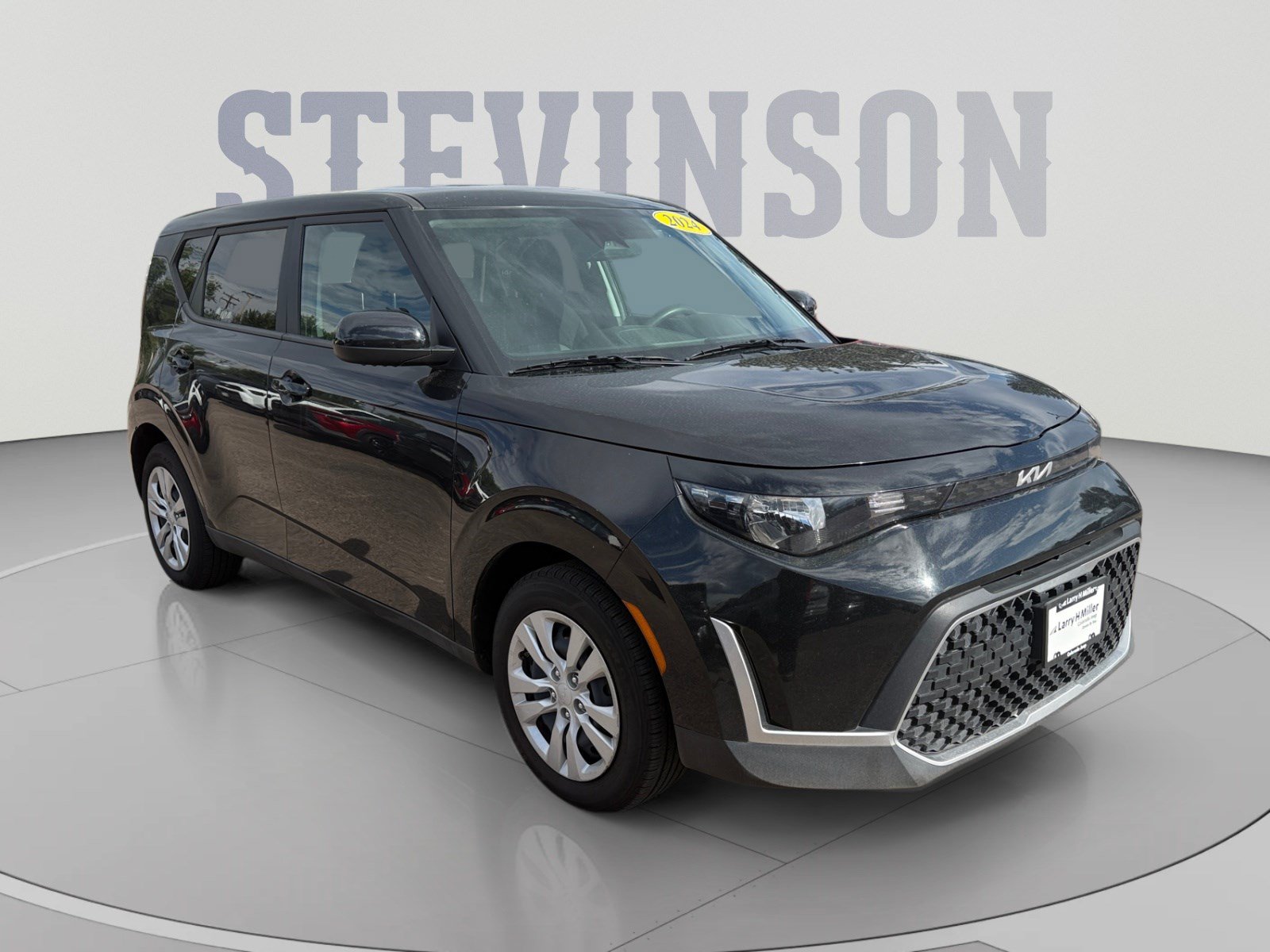 Used 2024 Kia Soul LX FWD image 7