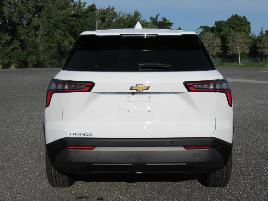Used 2026 Chevrolet Equinox LT image 5