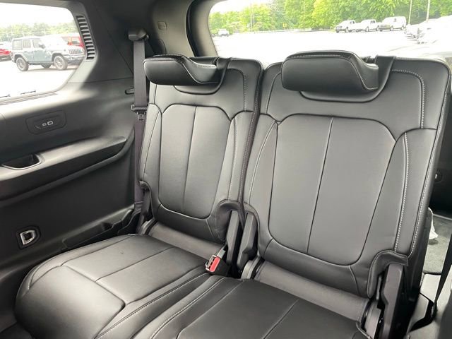 New 2025 Jeep Grand Cherokee L Limited image 20