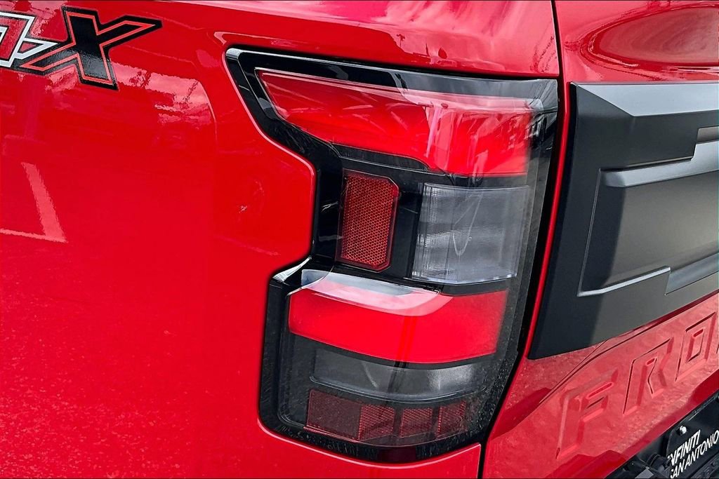 Used 2025 Nissan Frontier Pro-X w/ Pro Premium Package image 41