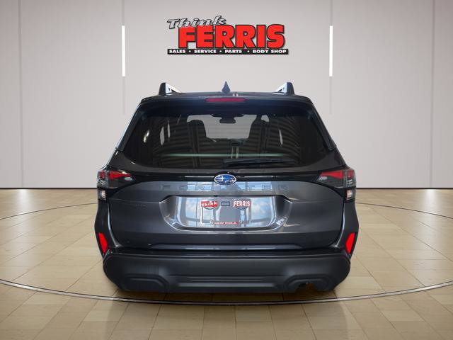 Used 2025 Subaru Forester Premium image 6