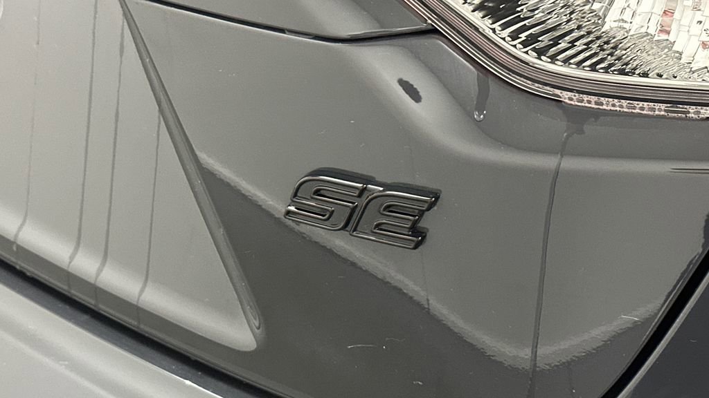 Certified 2024 Toyota Corolla SE image 18