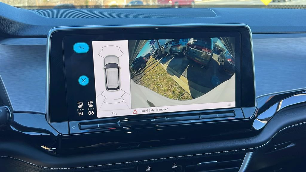 Used 2024 Volkswagen Atlas Cross Sport SE image 26