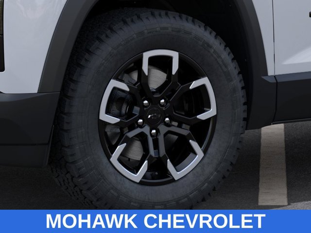 New 2027 Chevrolet Equinox ACTIV w/ Safety and Technology Package AWD/4WD image 9