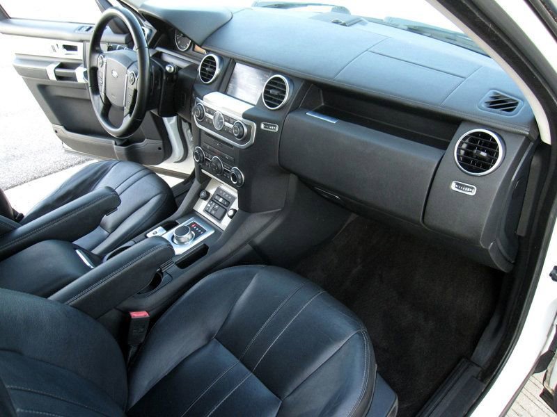 Used 2014 Land Rover LR4 HSE image 26