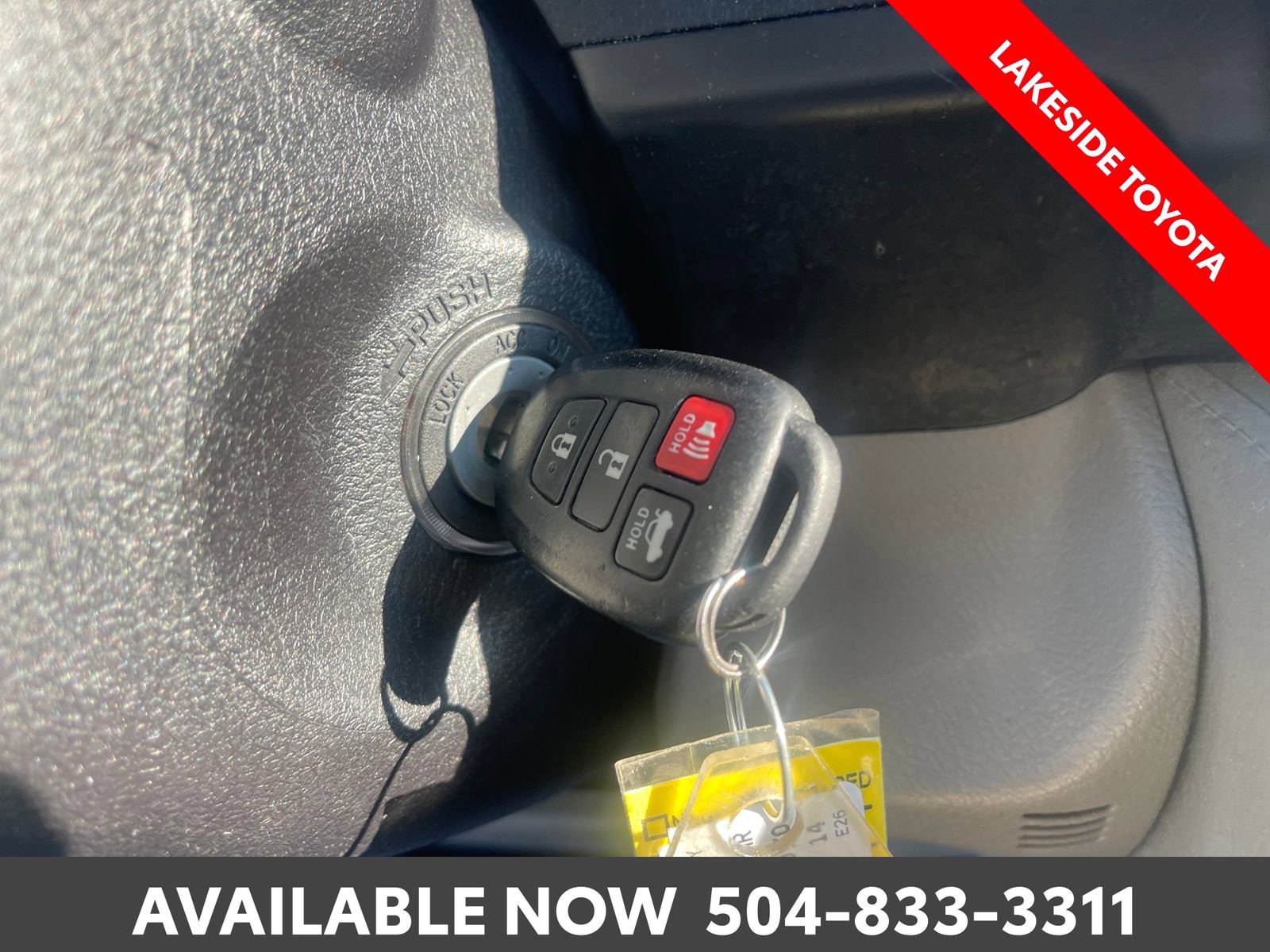 Used 2014 Toyota Camry LE FWD image 31
