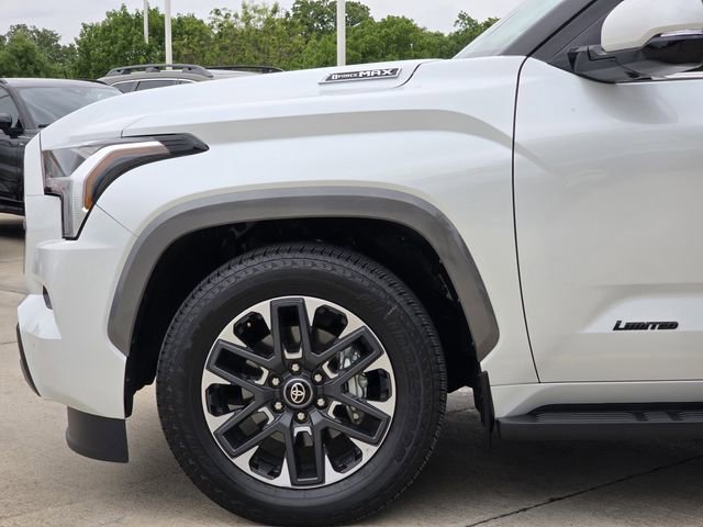 Used 2025 Toyota Sequoia Limited w/ Tow Technology Package AWD/4WD image 6