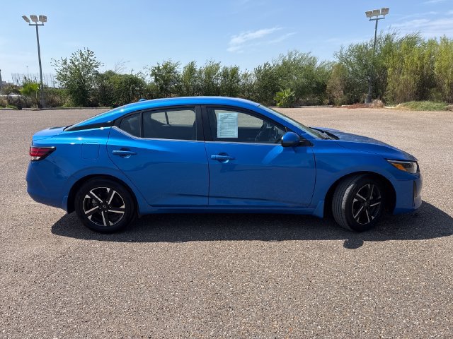 Used 2025 Nissan Sentra SV FWD image 8