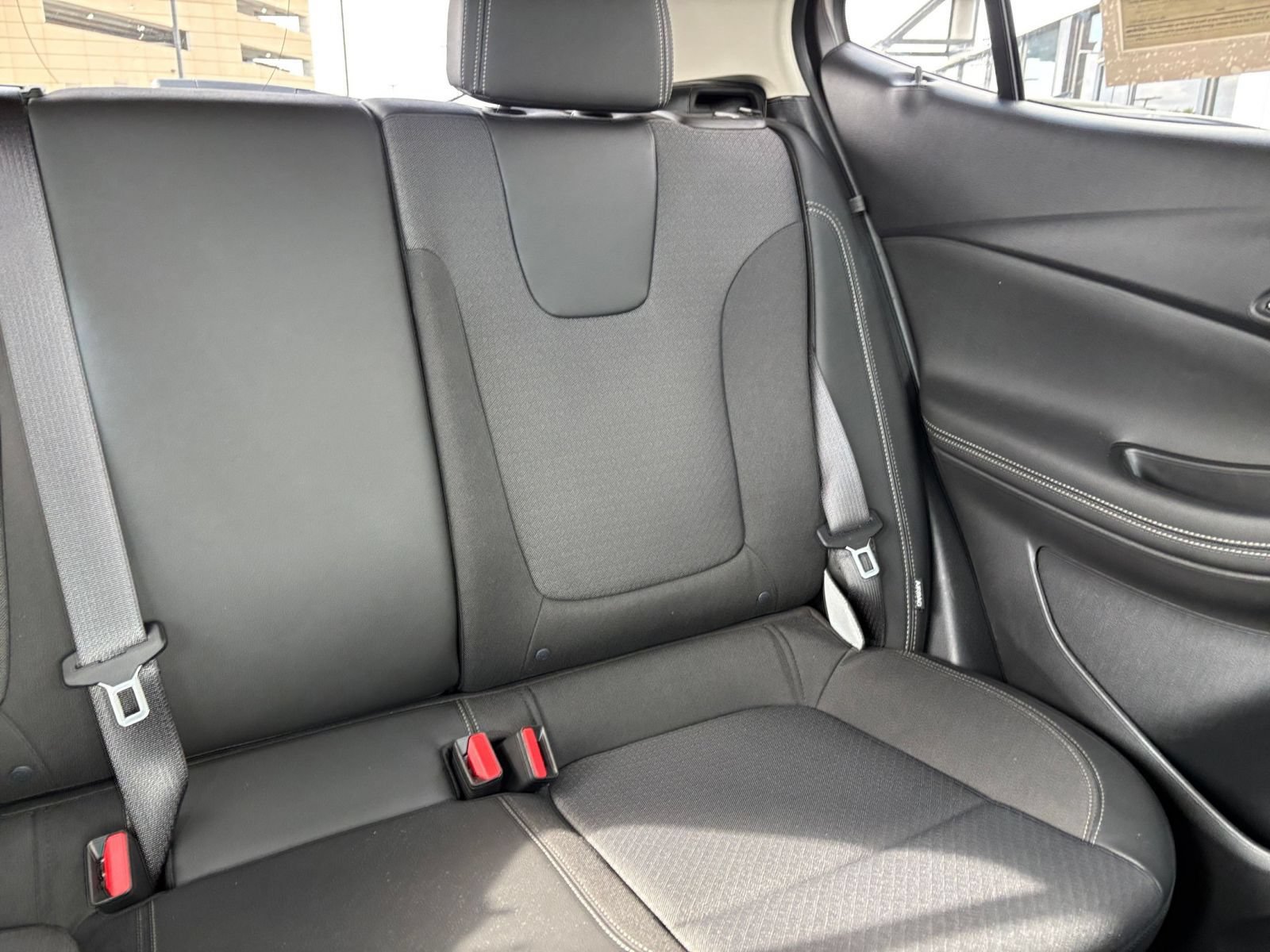 Used 2025 Buick Encore GX Preferred FWD image 36