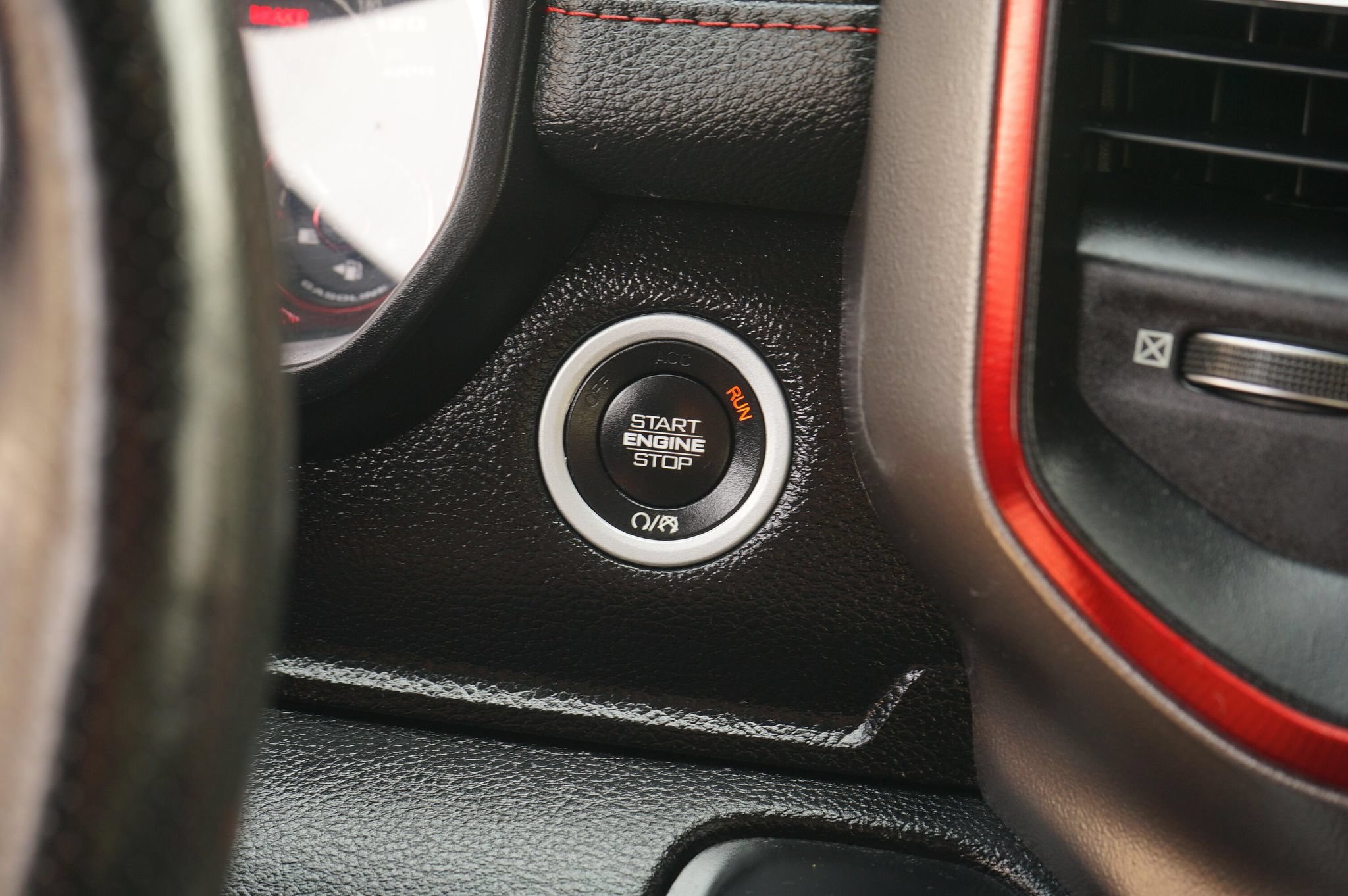 Used 2019 RAM 1500 Rebel w/ Level 2 Equipment Group AWD/4WD image 18