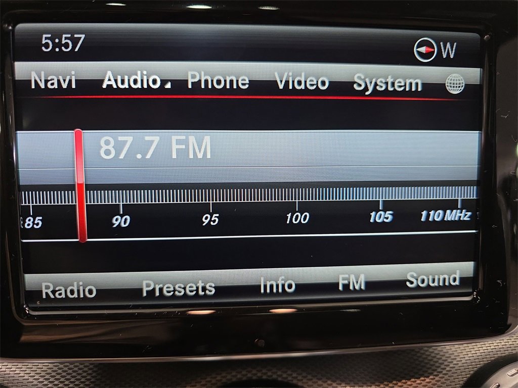 Used 2015 Mercedes-Benz GLA 250 4MATIC image 24