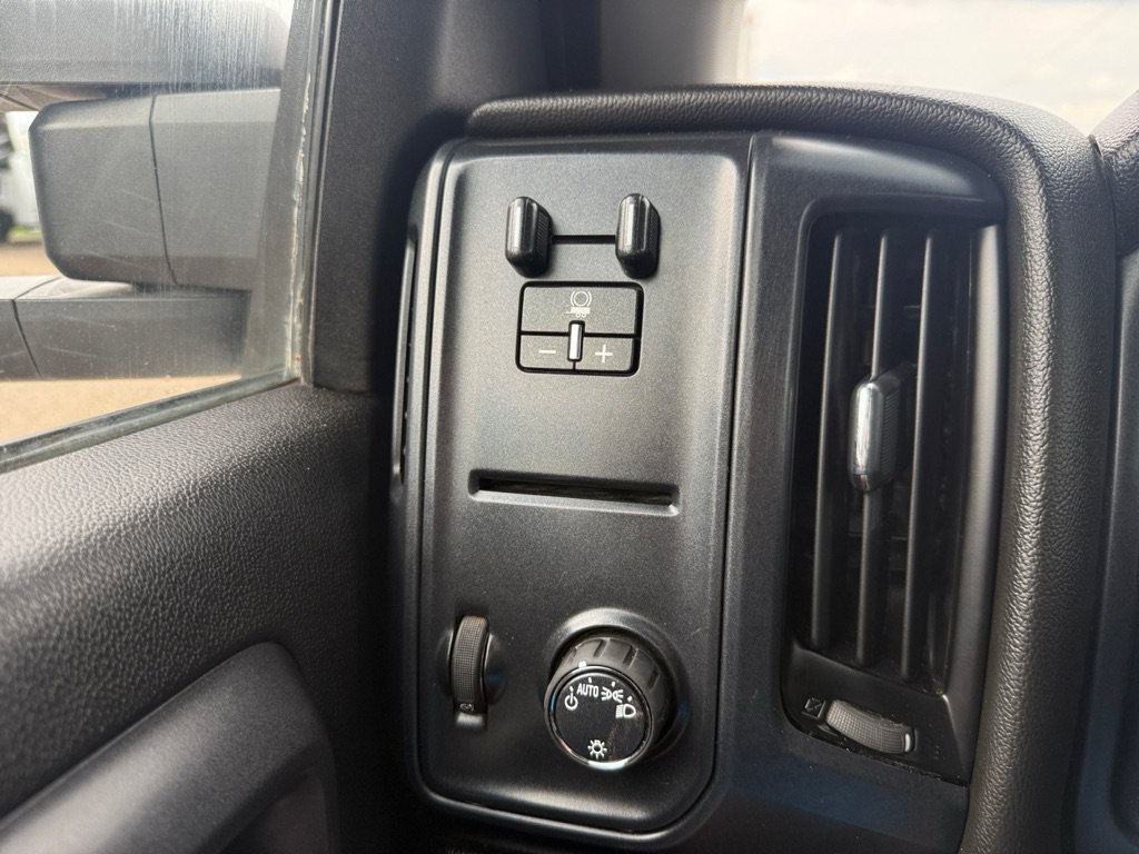 Used 2019 Chevrolet Silverado 3500 W/T w/ WT Convenience Package AWD/4WD image 17