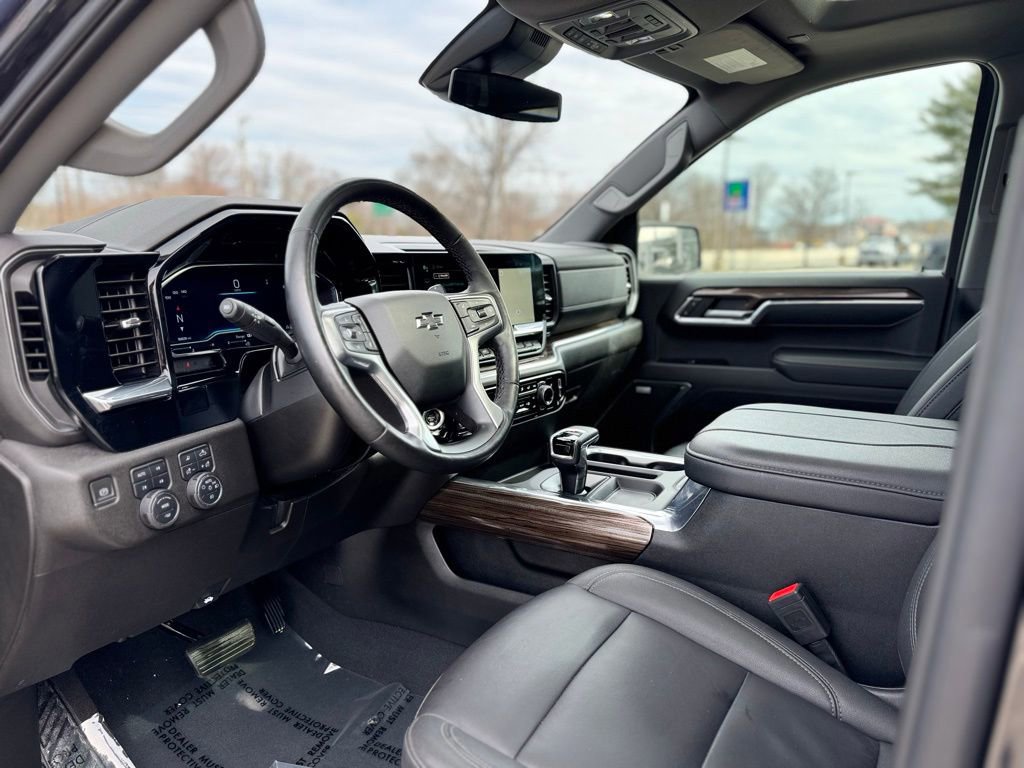 Certified 2024 Chevrolet Silverado 1500 RST w/ True North Edition Plus AWD/4WD image 14
